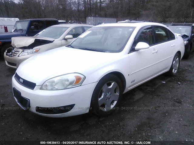 2G1WD58C569106901 - 2006 CHEVROLET IMPALA SUPER SPORT WHITE photo 2