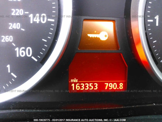 WBAEH73455B215825 - 2005 BMW 645 CI AUTOMATIC Boz foto 7