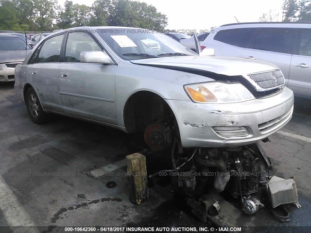 4T1BF28B7YU087873 - 2000 TOYOTA AVALON XL/XLS SILVER photo 1