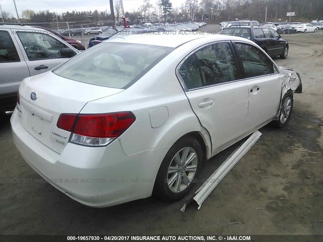 4S3BMBB60B3227507 - 2011 SUBARU LEGACY 2.5I PREMIUM WHITE photo 4