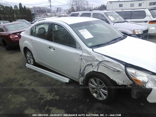 4S3BMBB60B3227507 - 2011 SUBARU LEGACY 2.5I PREMIUM WHITE photo 6