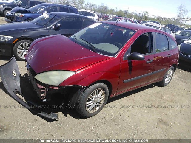 3FAFP37353R178584 - 2003 FORD FOCUS ZX5 RED photo 2