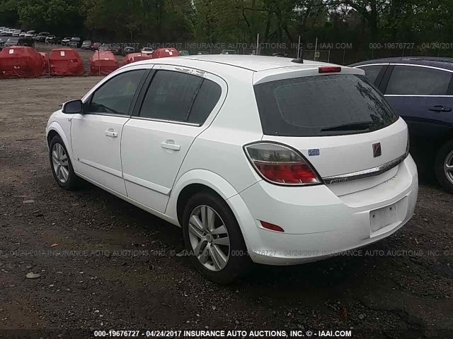 W08AT671585101507 - 2008 SATURN ASTRA XR WHITE photo 3