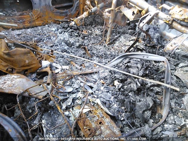 4T1BE32K85U970779 - 2005 TOYOTA CAMRY LE/XLE/SE 黑色 照片 5