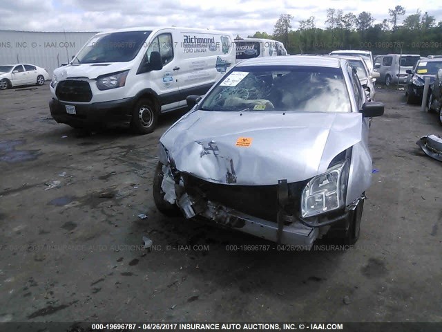 3FAFP06Z66R177128 - 2006 FORD FUSION S SILVER photo 6