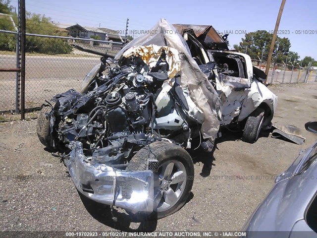 1C6RR7LT9GS353211 - 2016 RAM 1500 SLT WHITE photo 2