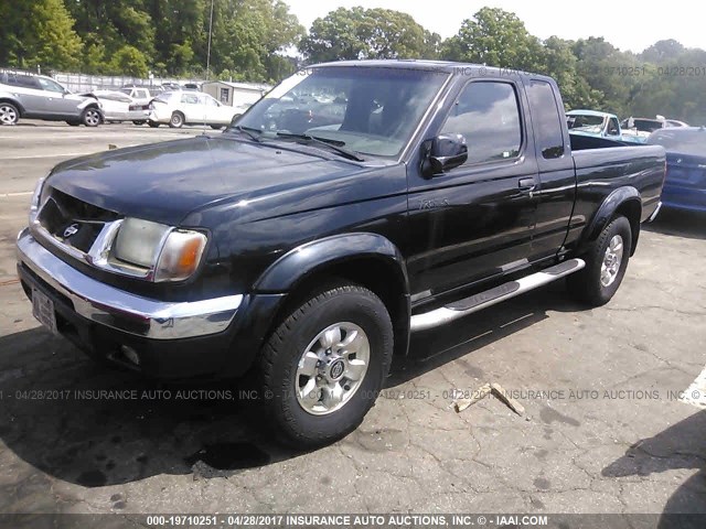 1N6ED26T4YC306553 - 2000 NISSAN FRONTIER KING CAB XE/KING CAB SE BLACK photo 2