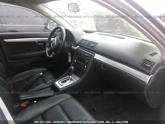 WAUAF78E88A082381 - 2008 AUDI A4 2.0T SILVER photo 5