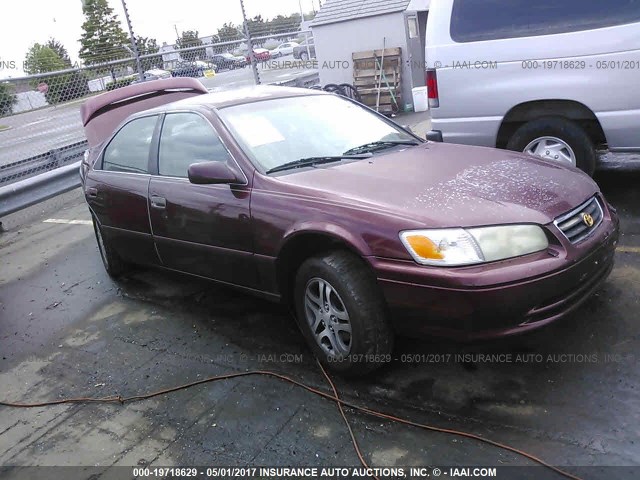 4T1BG22K7YU926877 - 2000 TOYOTA CAMRY CE/LE/XLE 勃艮第红 照片 1