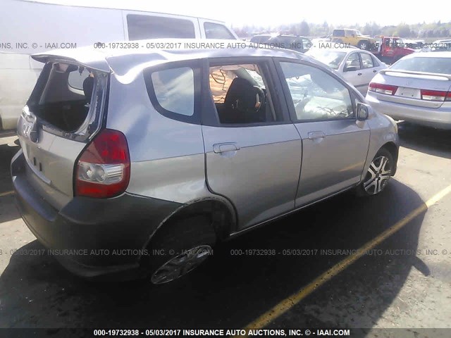 JHMGD38688S036174 - 2008 HONDA FIT SPORT Pewter photo 4