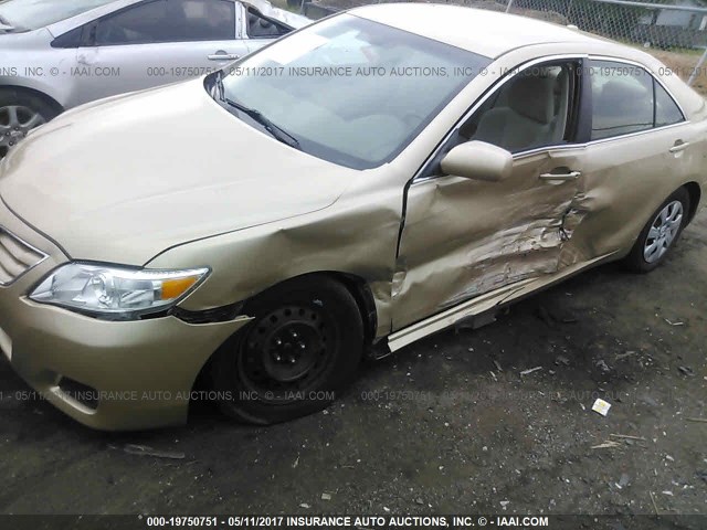 4T1BF3EK3AU043837 - 2010 TOYOTA CAMRY SE/LE/XLE ოქროსფერი ფოტო 6