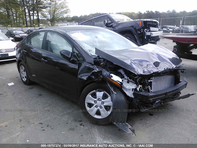 3KPFK4A72HE058816 - 2017 KIA FORTE LX BLACK photo 1