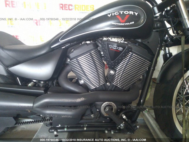 5VPWB36N9F3041406 - 2015 VICTORY MOTORCYCLES HIGH-BALL შავი ფოტო 8