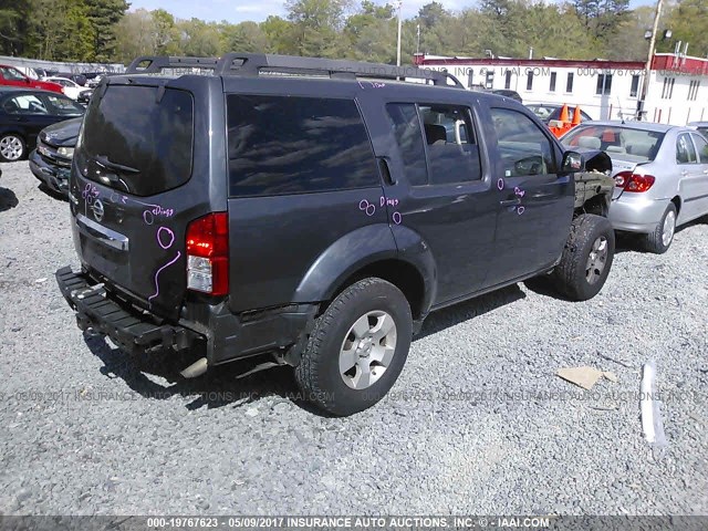 5N1AR1NB1AC618594 - 2010 NISSAN PATHFINDER S/LE/SE GRAY photo 4