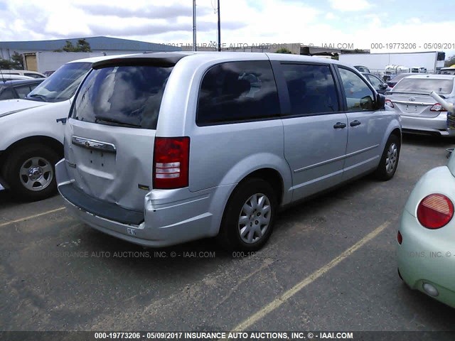 2A8HR44H68R844778 - 2008 CHRYSLER TOWN & COUNTRY LX SILVER photo 4