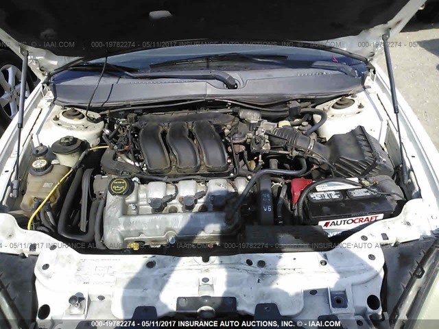 1FAFP55SX4G160001 - 2004 FORD TAURUS SES WHITE photo 10