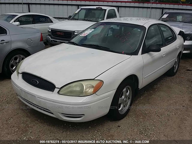 1FAFP55SX4G160001 - 2004 FORD TAURUS SES WHITE photo 2