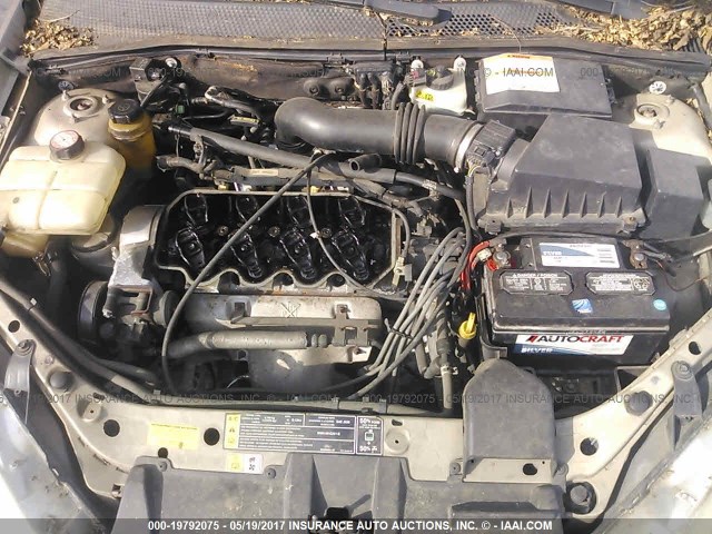 1FAFP36P9YW133592 - 2000 FORD FOCUS SE/SE COMFORT GOLD photo 6