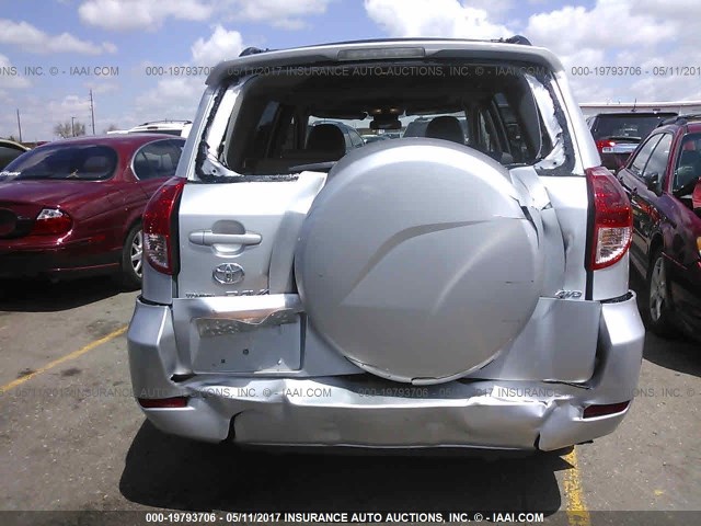 JTMBK31V786034329 - 2008 TOYOTA RAV4 LIMITED SILVER photo 6