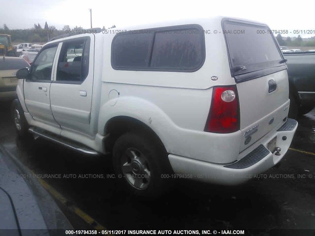 1FMDU77K94UB64590 - 2004 FORD EXPLORER SPORT TR  WHITE photo 3