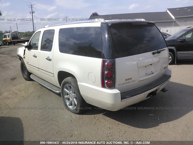 1GKS2MEF8BR276520 - 2011 GMC YUKON XL DENALI WHITE photo 3