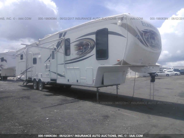 5SFRG4121EE271943 - 2014 HEARTLAND ELKRIDGE  白色 照片 1