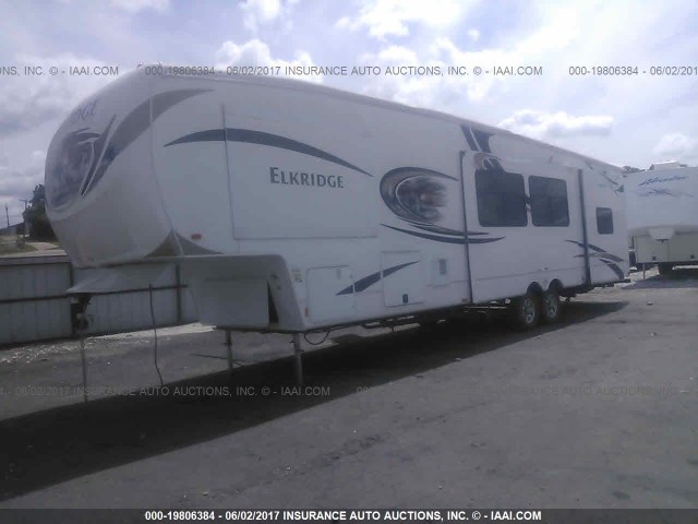 5SFRG4121EE271943 - 2014 HEARTLAND ELKRIDGE  白色 照片 2