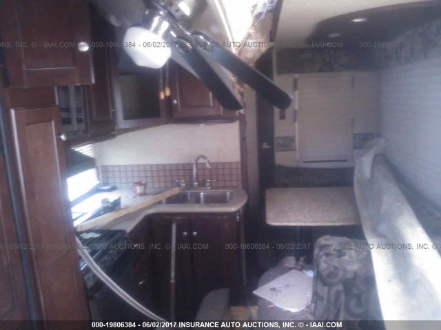 5SFRG4121EE271943 - 2014 HEARTLAND ELKRIDGE  白色 照片 7