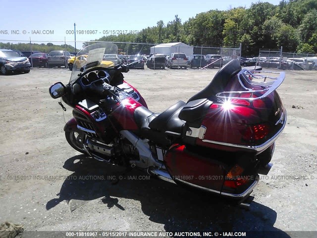 1HFSC47014A307129 - 2004 HONDA GL1800 RED photo 3