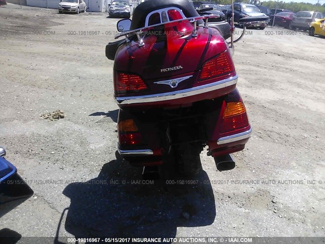 1HFSC47014A307129 - 2004 HONDA GL1800 RED photo 6