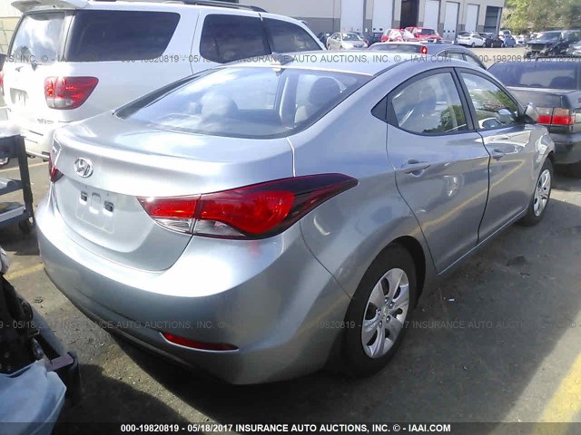 5NPDH4AE5GH727109 - 2016 HYUNDAI ELANTRA SE/SPORT/LIMITED SILVER photo 4