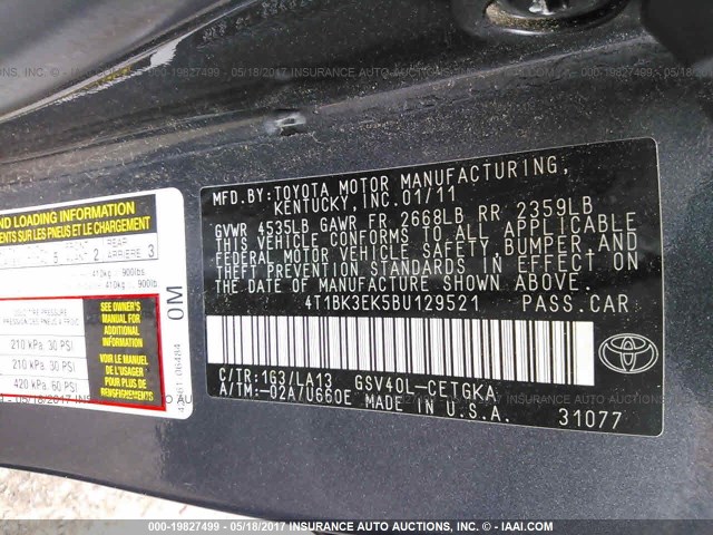 4T1BK3EK5BU129521 - 2011 TOYOTA CAMRY SE/LE/XLE ნაცრისფერი ფოტო 9