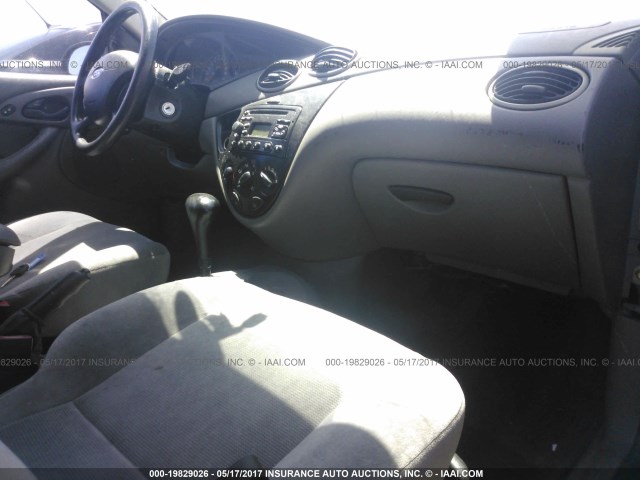 1FAFP36352W181269 - 2002 FORD FOCUS SE/SE COMFORT/ZTW/SE SPRT GRAY photo 5