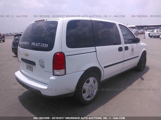 1GNDU23LX6D149709 - 2006 CHEVROLET UPLANDER LS WHITE photo 4