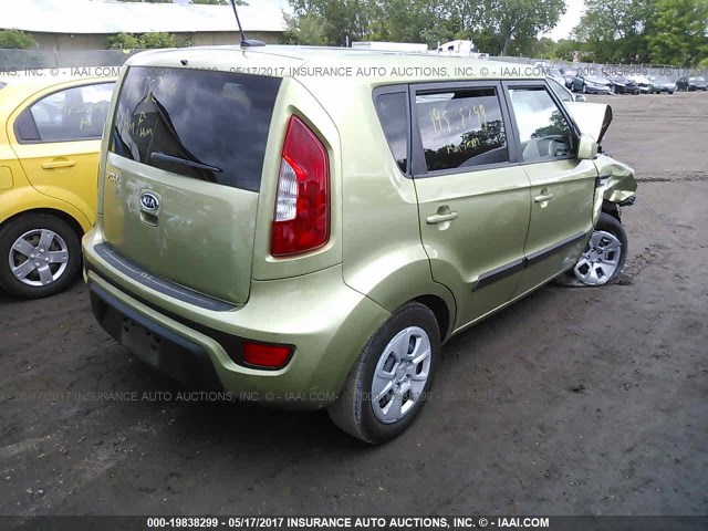 KNDJT2A56C7457098 - 2012 KIA SOUL GREEN photo 4