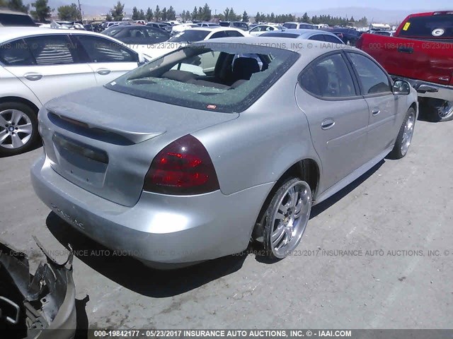 2G2WP552671207895 - 2007 PONTIAC GRAND PRIX GRAY photo 4