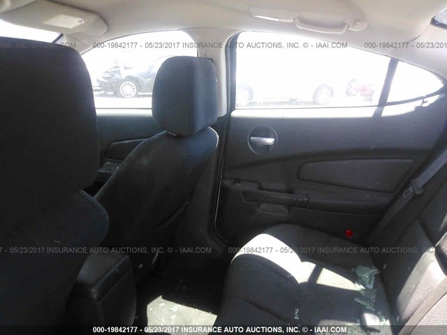 2G2WP552671207895 - 2007 PONTIAC GRAND PRIX GRAY photo 8