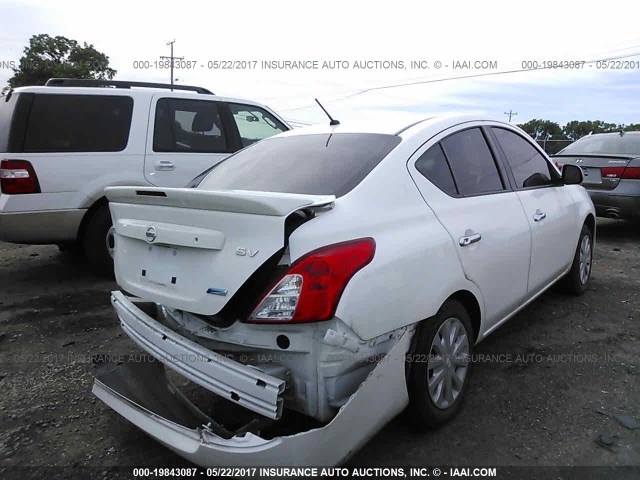 3N1CN7AP1EL822113 - 2014 NISSAN VERSA S/S PLUS/SV/SL WHITE photo 4