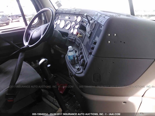 1FUJGLDR0CSBM9250 - 2012 FREIGHTLINER CASCADIA 125  Unknown photo 5