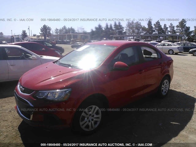 1G1JB5SH6H4147824 - 2017 CHEVROLET SONIC LS 红色 照片 2
