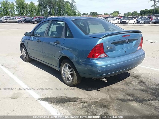 1FAFP34341W377317 - 2001 FORD FOCUS SE/SE SPORT BLUE photo 3