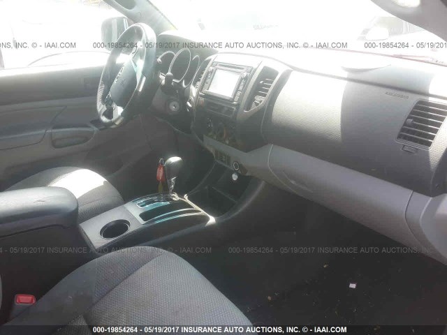 5TFUX4EN2FX031713 - 2015 TOYOTA TACOMA ACCESS CAB Rot Foto 5