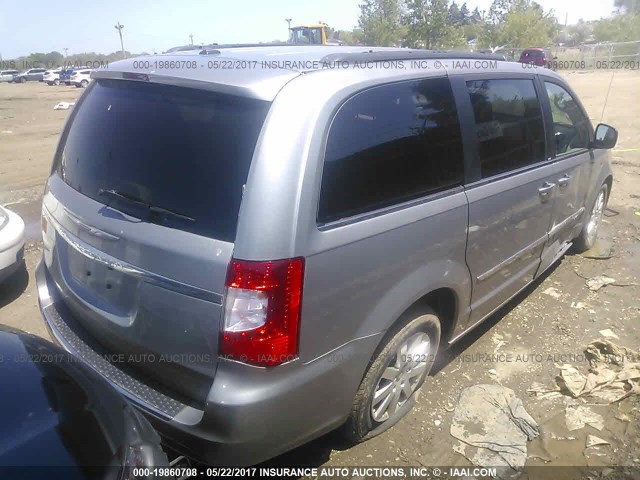 2C4RC1BG5DR806281 - 2013 CHRYSLER TOWN & COUNTRY TOURING SILVER photo 4