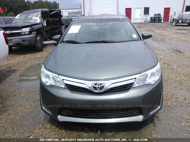 4T1BF1FK2CU522286 - 2012 TOYOTA CAMRY SE/LE/XLE GRAY photo 6