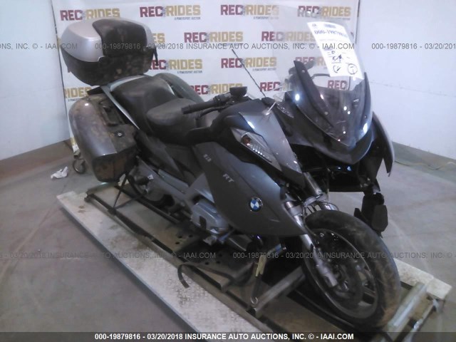 WB104400XDZW21823 - 2013 BMW R1200 RT GRAY photo 1