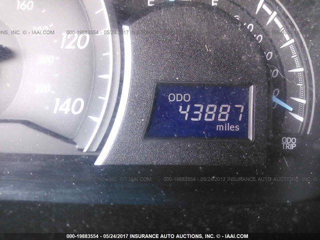 4T1BF1FK3DU255631 - 2013 TOYOTA CAMRY L/SE/LE/XLE 银色 照片 7