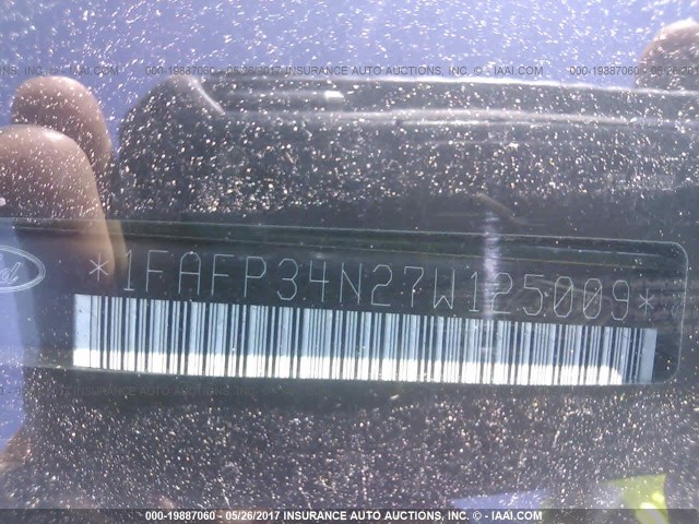 1FAFP34N27W125009 - 2007 FORD FOCUS ZX4/S/SE/SES 绿色 照片 9