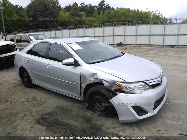 4T1BF1FK9CU184370 - 2012 TOYOTA CAMRY SE/LE/XLE SILVER photo 1
