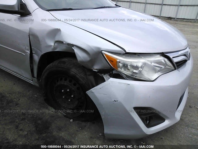 4T1BF1FK9CU184370 - 2012 TOYOTA CAMRY SE/LE/XLE SILVER photo 6