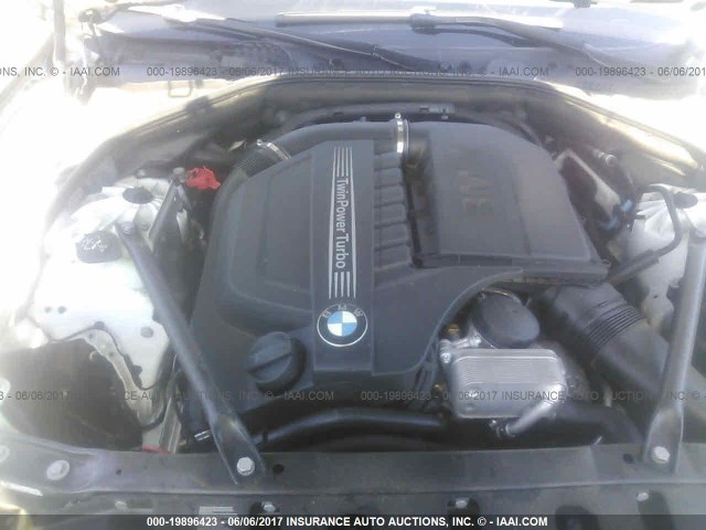 WBA5B3C5XFD543461 - 2015 BMW 535 XI 白色 照片 10